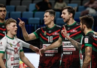 Волейболистите на Нефтохимик 2010 Бургас  вдигнаха Купата на България след като