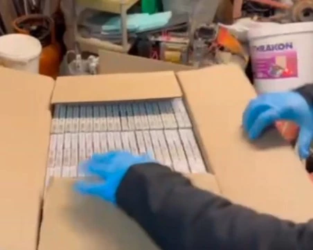 СДВР иззе 37 000 къса цигари без акцизен бандерол ВИДЕО