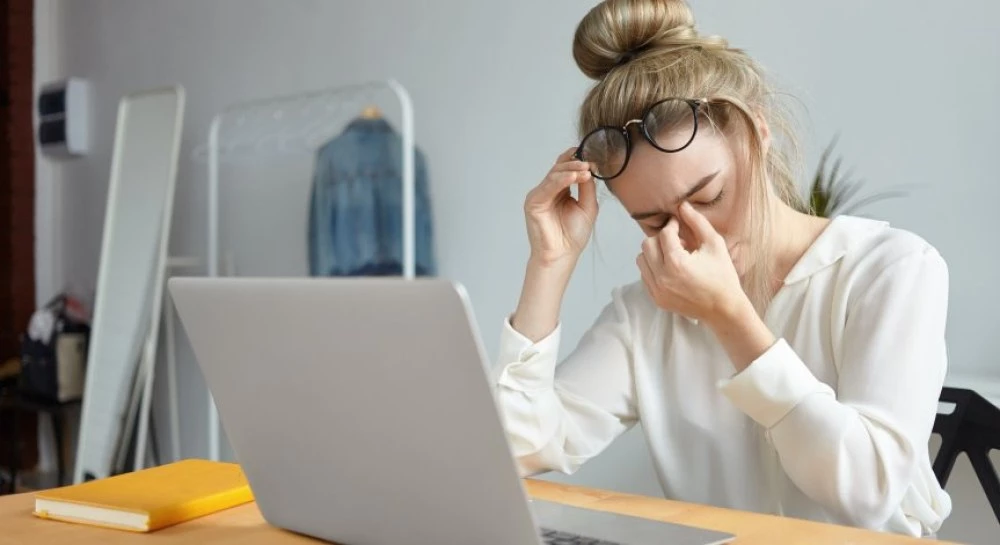 Упражнения за освежаване на уморени очи