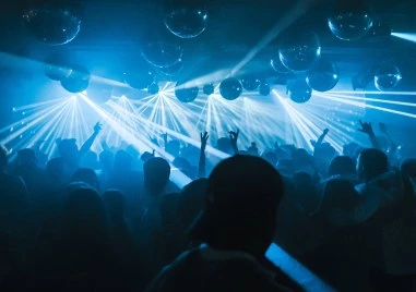 Бой в дискотека в Пловдивско, задържаха инициатора на конфликта