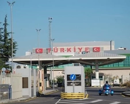 Обучено куче откри над 140 кг наркотик в камион на ГКПП Капъкуле-Капитан Андреево