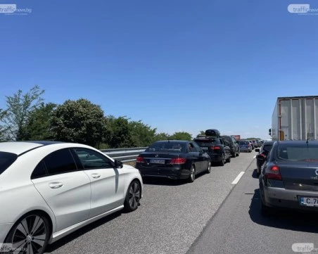 ПТП затруднява движението по АМ 