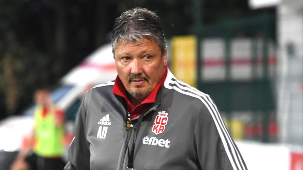 Легендарният нападател Любослав Пенев се завърна в България Новината беше