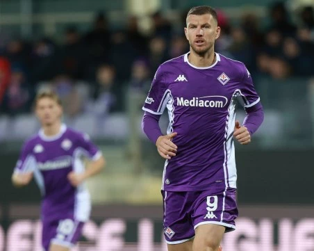 Един Джеко сменя отбора