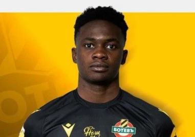 Ботев официално продаде Арбахам Оджо в полския Ракув който играе