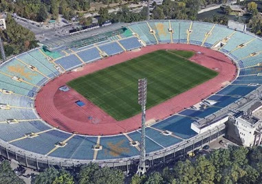 Ремонтират пистата на националния стадион Васил Левски