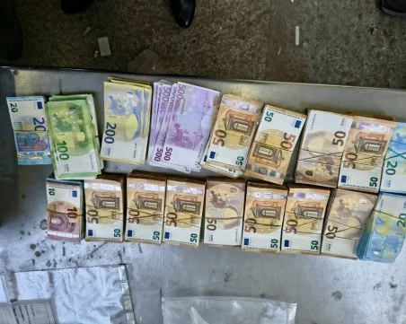 Акция на ГДБОП във Видин: Иззеха близо килограм метамфетамин и 85 000 евро
