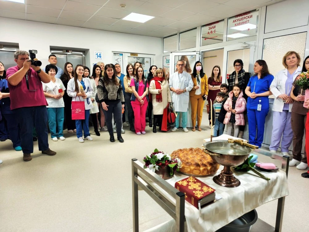 Близо 200 бебета повече през 2025 г. и 30% ръст на ражданията в началото на 2026 г. в УМБАЛ „Св. Георги