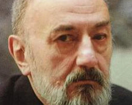 Почина писателят Петър Велчев