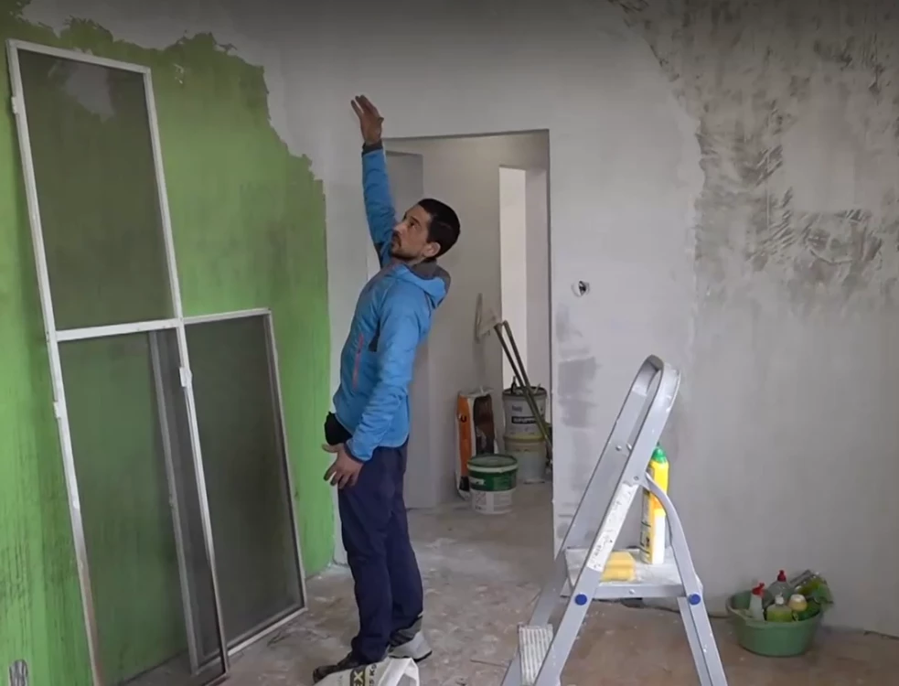 Посред зимата семейство с 11-годишно дете е без дом заради пожар