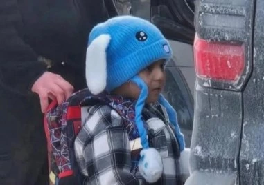 Петгодишно дете което беше заловено от агенти на ICE на