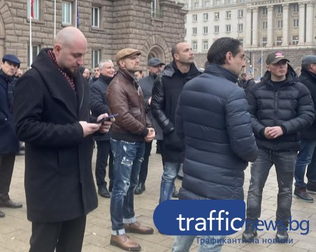 Васил Боснешки от ПИМК и сянката на К2 надвиснаха над новия политически проект на Румен Радев