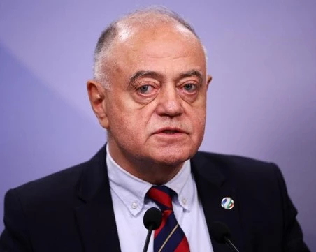 Атанас Атанасов: Не намираме основание за сътрудничество с Радев