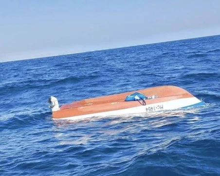 След преобръщане на лодка: Телата на жена и дете бяха открити край гръцкия остров Икария