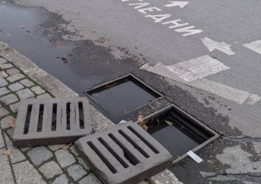 И двамата мъже които откраднаха 30 решетки за дъждоприемни шахти