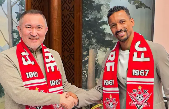 Бившата звезда на Манчестър Юнайтед Нани се завърна във футбола