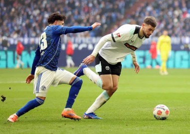 Пловдивски национал дебютира за Кайзерслаутерн срещу Джеко и пред близо 63 000 зрители