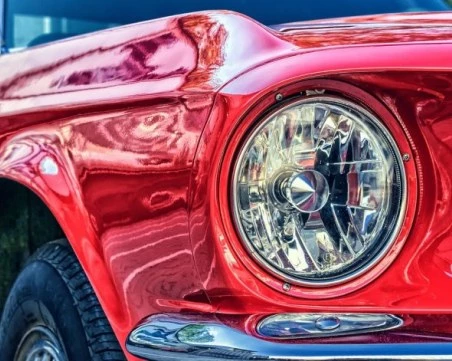 Блясък и защита: Как да запазим боята на автомобила си в перфектно състояние