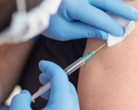 Епидемиолог: Рутинните ваксини не повишават риска от епилепсия при децата