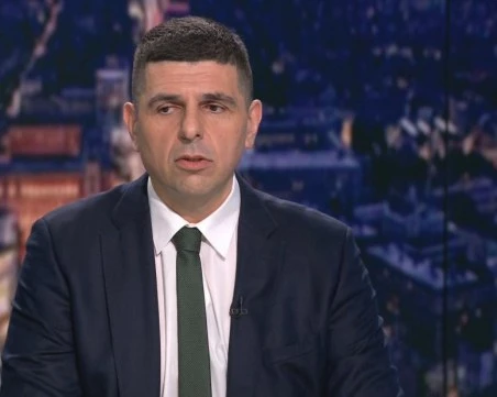 Ивайло Мирчев попита всички министри дали са подкрепили присъединяването към Съвета за мир