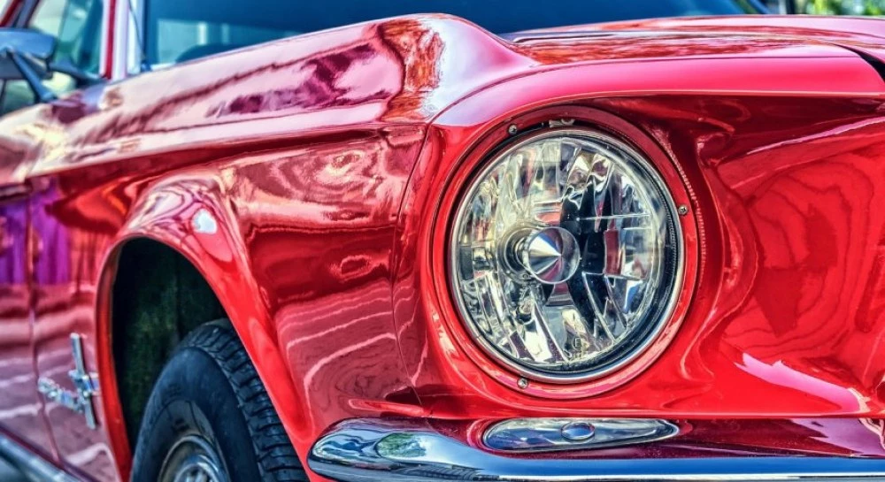 Блясък и защита: Как да запазим боята на автомобила си в перфектно състояние