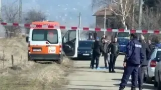 Двама братя пребиха мъж пред дискотека в Разград, извадиха очната му протеза