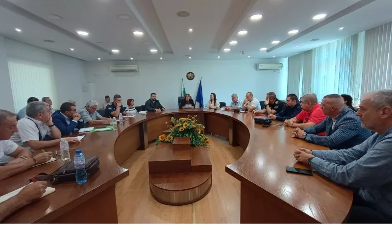 Грипът настъпва! Щабът решава за мерки и ваканция за учениците в Пловдив