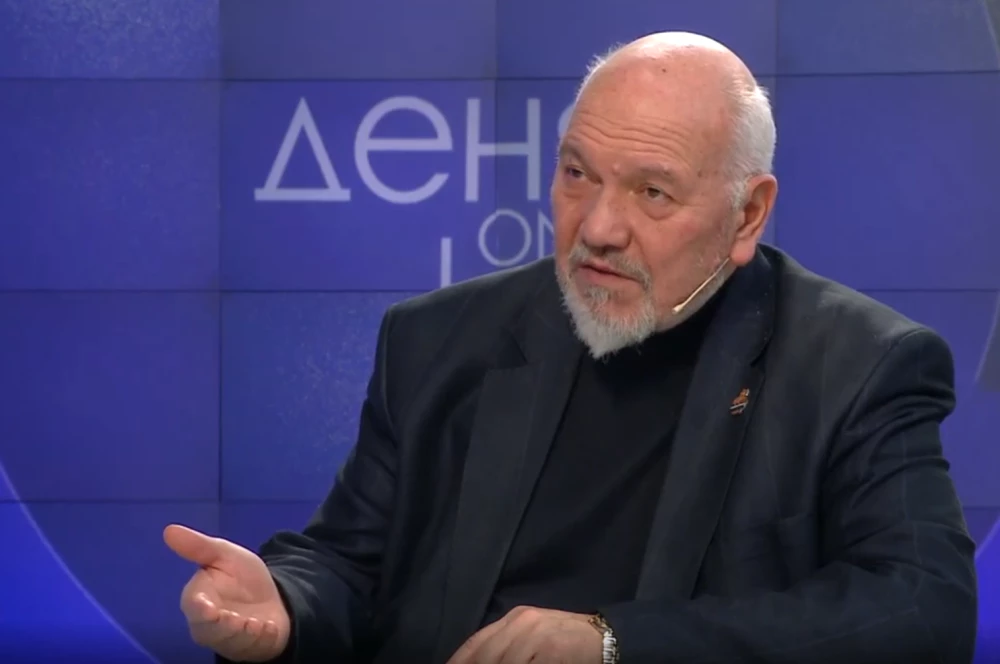 Проф. Александър Маринов: В тези бурни времена България може да остане сама