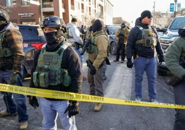 Част от имиграционните агенти напускат Минеаполис