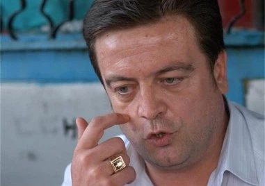 Задържаха внука на Цветелин Кънчев  Цветан Микеле Кънчев за грабеж в