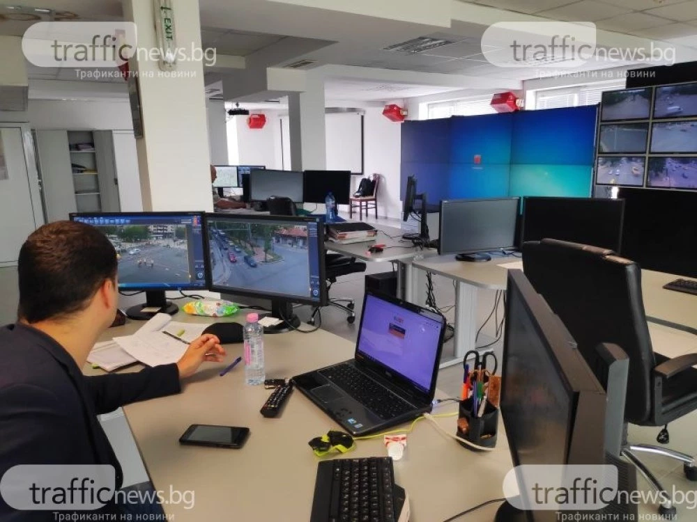 Правят още „умни светофари