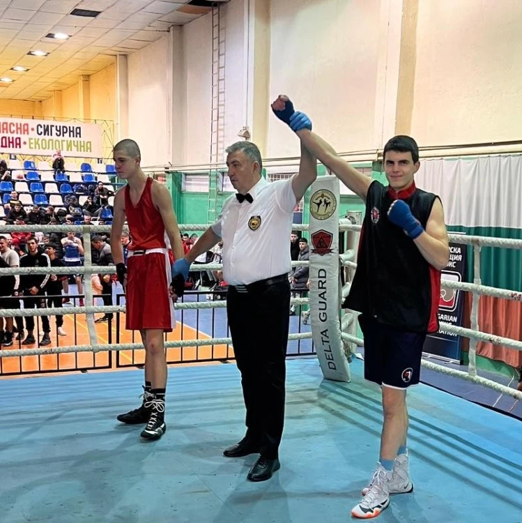 Тотална доминация на БК „Лаута Арми