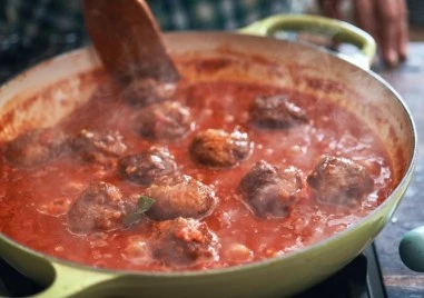 Рецепта сякаш излязла от тефтера с рецепти на баба кюфтета