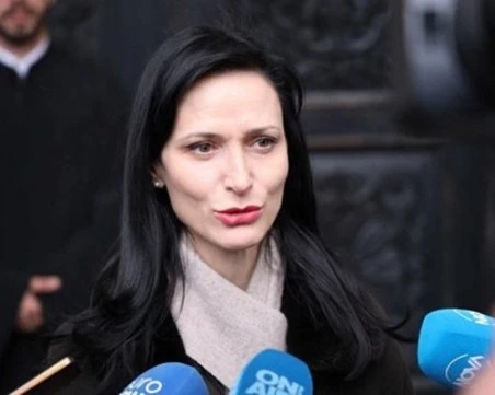 Мария Габриел се кандидатира за поста директорски пост на ЮНЕСКО