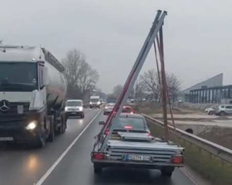 Немски автомобил засечен в серия нарушения на Околовръстното на Пловдив