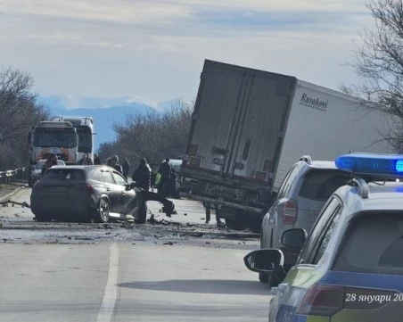 С множество предишни нарушения се оказа шофьорът, причинил катастрофата край Телиш