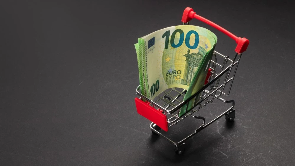 Около 30 млн. евро - банкноти и монети, са вкарани