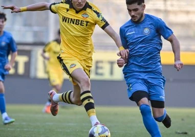 Самуил Цонов получи повиквателна за юношеския национален отбор на България