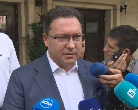 Даниел Митов: Това са глупости, изборите не зависят от МВР