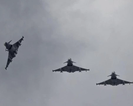 Полша ще укрепи противовъздушната си отбрана с нова система срещу дронове