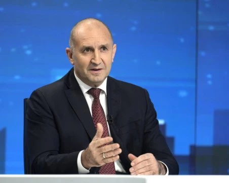 Румен Радев: Партия ще правим след изборите, ще се явя под друга регистрация