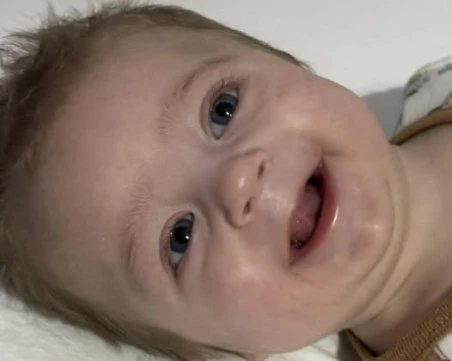 Сумата е събрана само за ден: Малкият Дани заминава за лечение в Германия