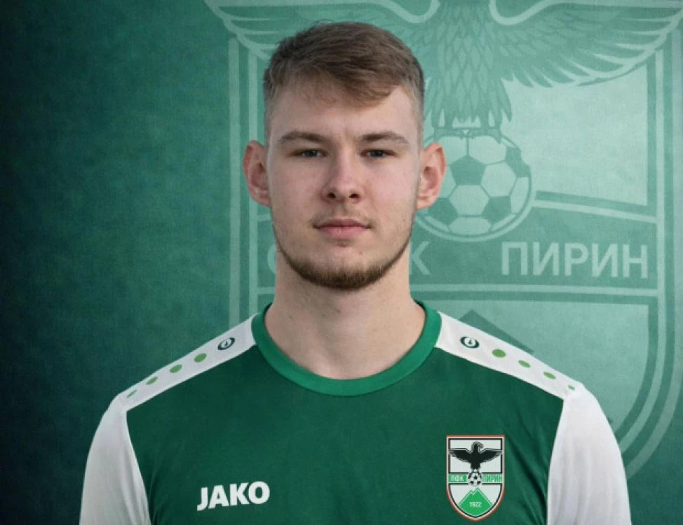 На рождения си ден юноша на Ботев подписа с Пирин