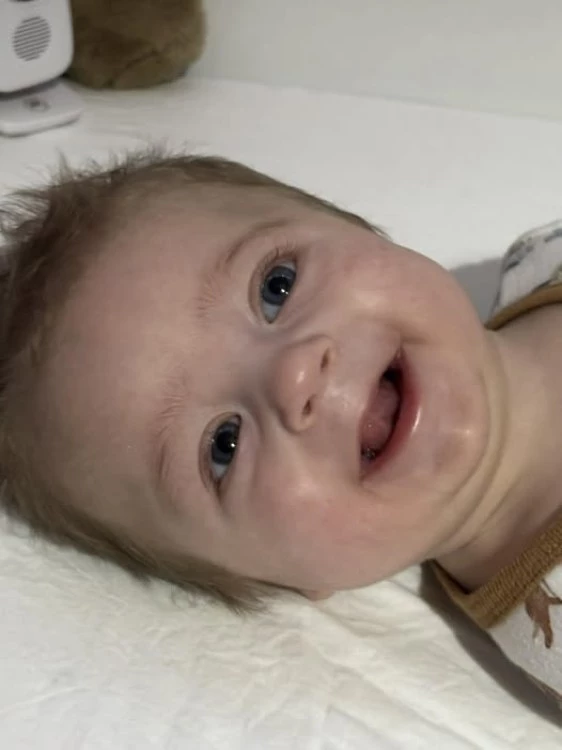 Сумата е събрана само за ден: Малкият Дани заминава за лечение в Германия!