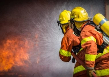 Петима младежи загинаха при пожар в сауна в Русия