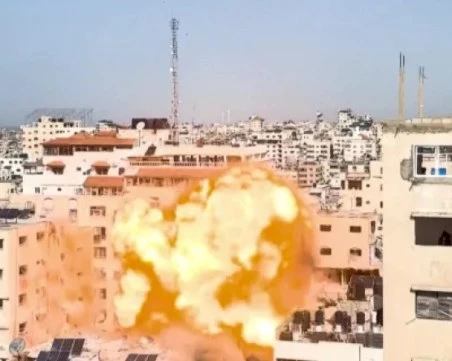 Изтичане на газ, а не атака е причината за взрива в Иран