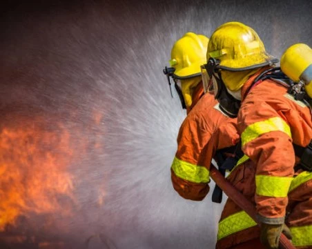 Петима младежи загинаха при пожар в сауна в Русия