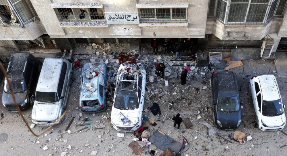 Най-малко 12 палестинци загинаха при израелски удари в Ивицата Газа