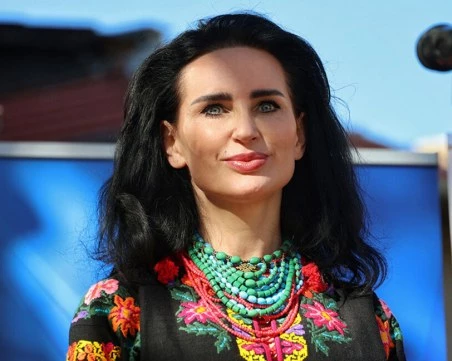 Посланичката на Украйна: Вярваме, че Тръмп прави всичко възможно войната да приключи