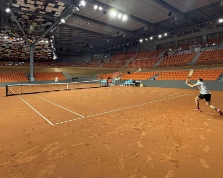 Тенис националите вече тренират на клей на Колодрума
